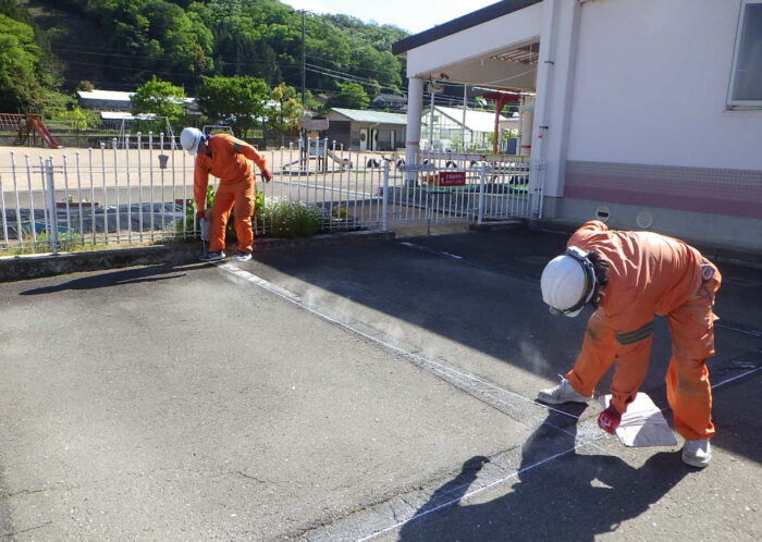 大屋市こども園駐車場区画線設置